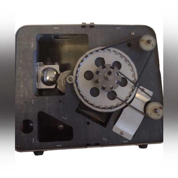 Vintage Kodak Brownie 8MM Movie Projector - Picture 6 of 7